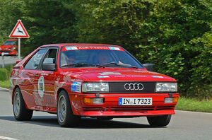800px-Saxony_Classic_Rallye_2010_-_Audi_Quattro_1988_(aka)