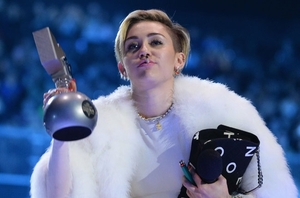miley-joint-emas