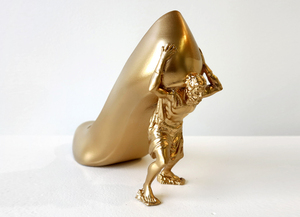 12-shoes-for-12-lovers-by-sebastian-errazuriz-designboom-gold