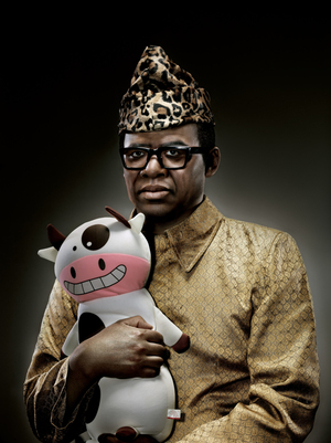 Mobutu-Sesé-Seko-With-Cow