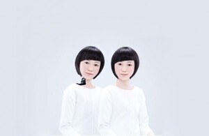 japanese-scientists-reveal-the-first-android-newscaster-designboom-02