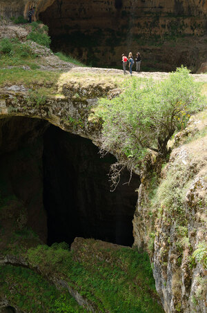 three-bridges-cave-baatara-gorge-waterfall-lebanon-2