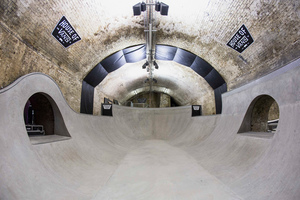 house-of-vans-london-indoor-skatepark-designboom-01