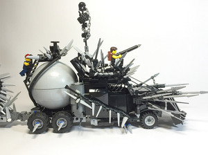 The-Vehicles-of-Mad-Max-Fury-Road-In-Shiny-LEGO-1