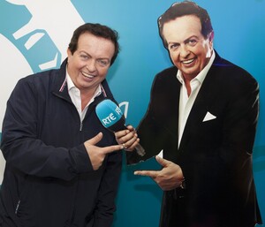 NO REPRO FEE Marty Morrissey with Marty Morrissey in the RTÉ Tent at The National Ploughing Championship 2015. Picture: Tony Kinlan/Kinlan Photography.