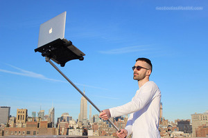 A-MacBook-Selfie-Stick-1
