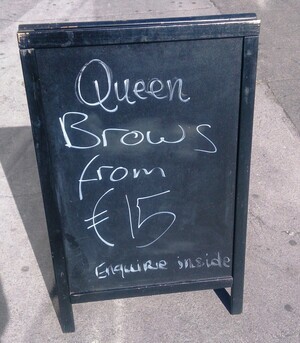 queen-brows