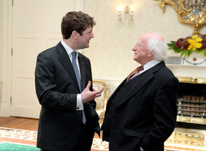 No Repro Fee …. 25-11-16 …. President receives representatives of stakeholders in promotion of DuoLingo …. Pic shows President Higgins chatting with from left Julian De Spainin from Conradh na Gaeilge. Duolingo volunteers honoured by President of Ireland for opening 2.3 million new doors to the Irish language…….. The seven contributors who created and translated the popular Irish course on Duolingo was honoured by the President of Ireland, Michael D. Higgins, at a special reception held at Áras an Uachtaráin . Since the Irish course was launched just over 2 years ago, over 2.3 million people have used Duolingo to learn Irish. This means that Irish is now amongst the 10 most popular languages offered by Duolingo, with the majority of new learners located in the United States.  Pic maxwell’s - No Repro Fee 25-11-16